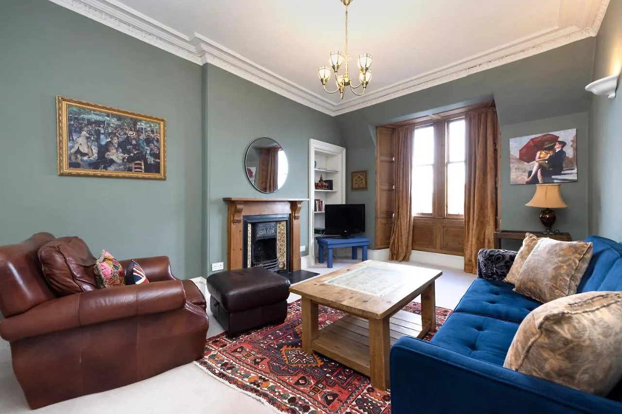 Joivy Old Town 1-Bed Apartment With Stunning Views contacts